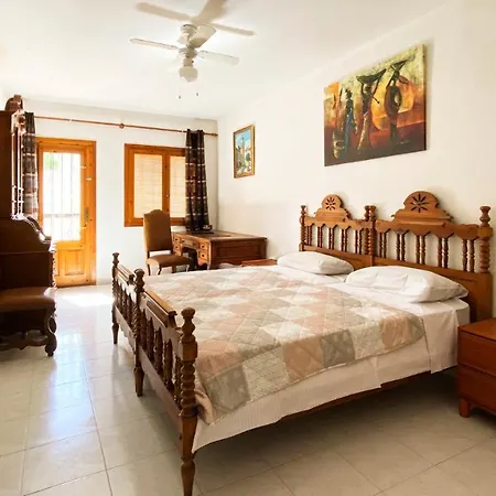 Charming 5-Bed Villa For 12 Persons In Moraira Vila Teulada